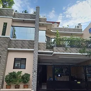Zajazd Lourdes, Paranaque City